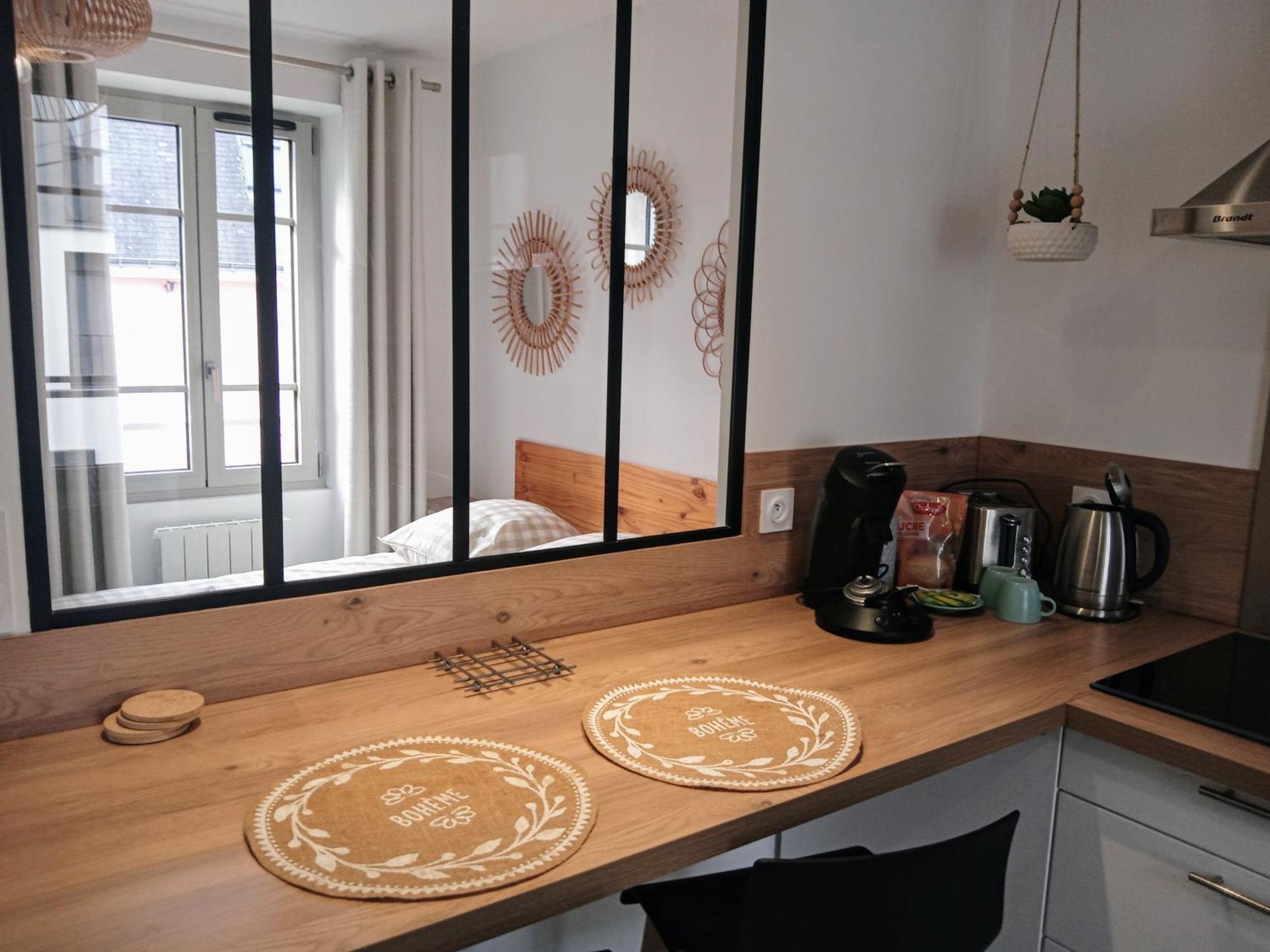Les Studios De La Gare Linge Cafe The Inclus Wifi Vannes Exterior foto